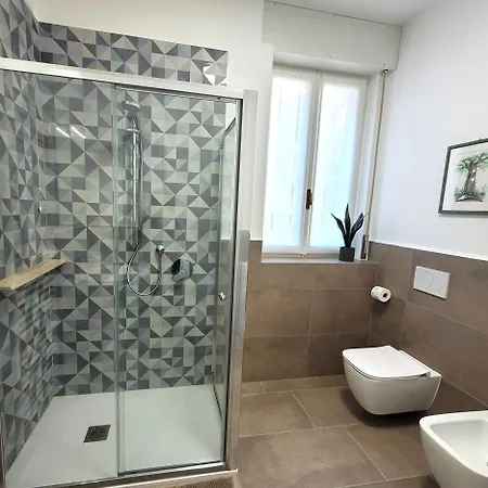 Soft Blue Mountain Iseo Hospitality Riva di Solto